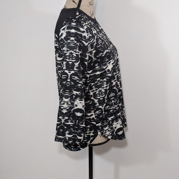 J. CREW Blurred Ikat 3/4 Sleeve Top Blouse sz 2 - Picture 8 of 10